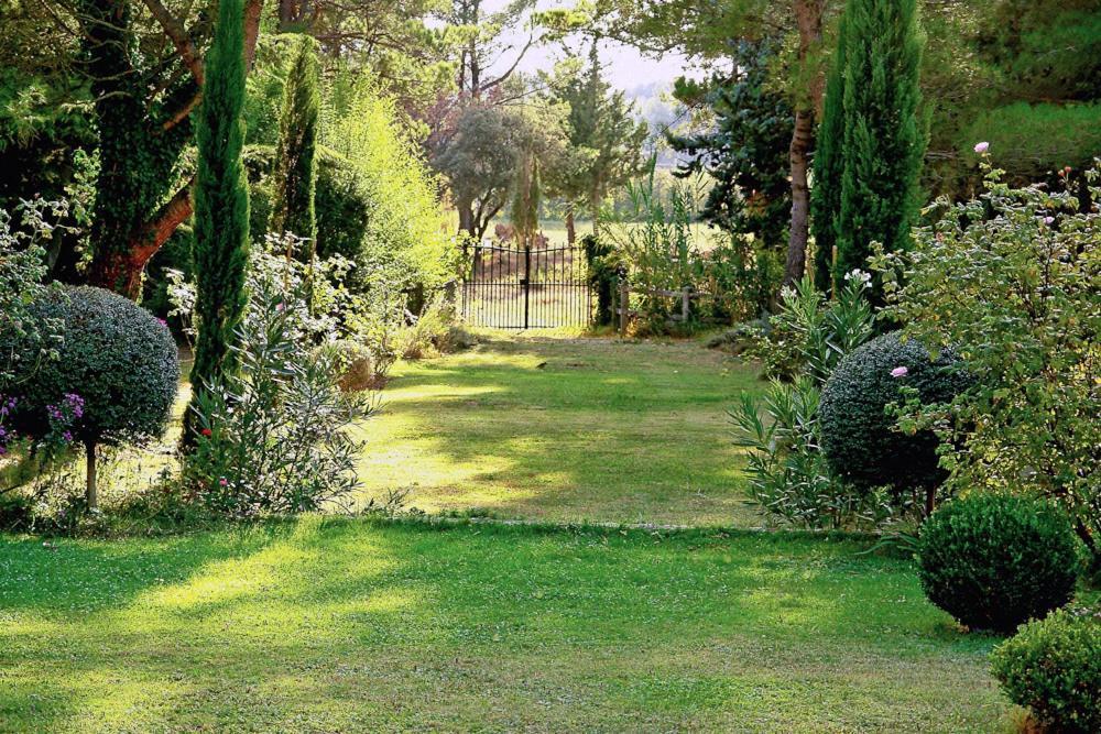 Le Domaine De Saint Veran Orgon Zewnętrze zdjęcie
